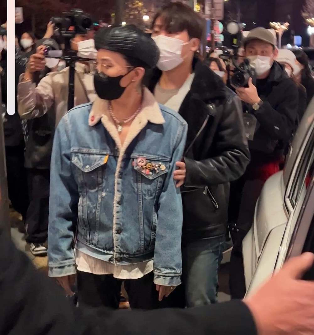 g dragon gay bao mang xa hoi tai su kien di ban giay cung khien ca khu pho nao loan5 g dragon gay bao mang xa hoi tai su kien di ban giay cung khien ca khu pho nao loan5