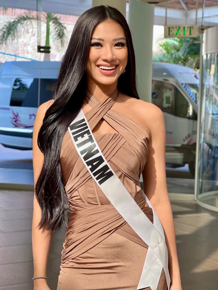 miss universe 2021 kim duyen len do thanh lich phong van bang tieng anh khong can den phien dich vien3
