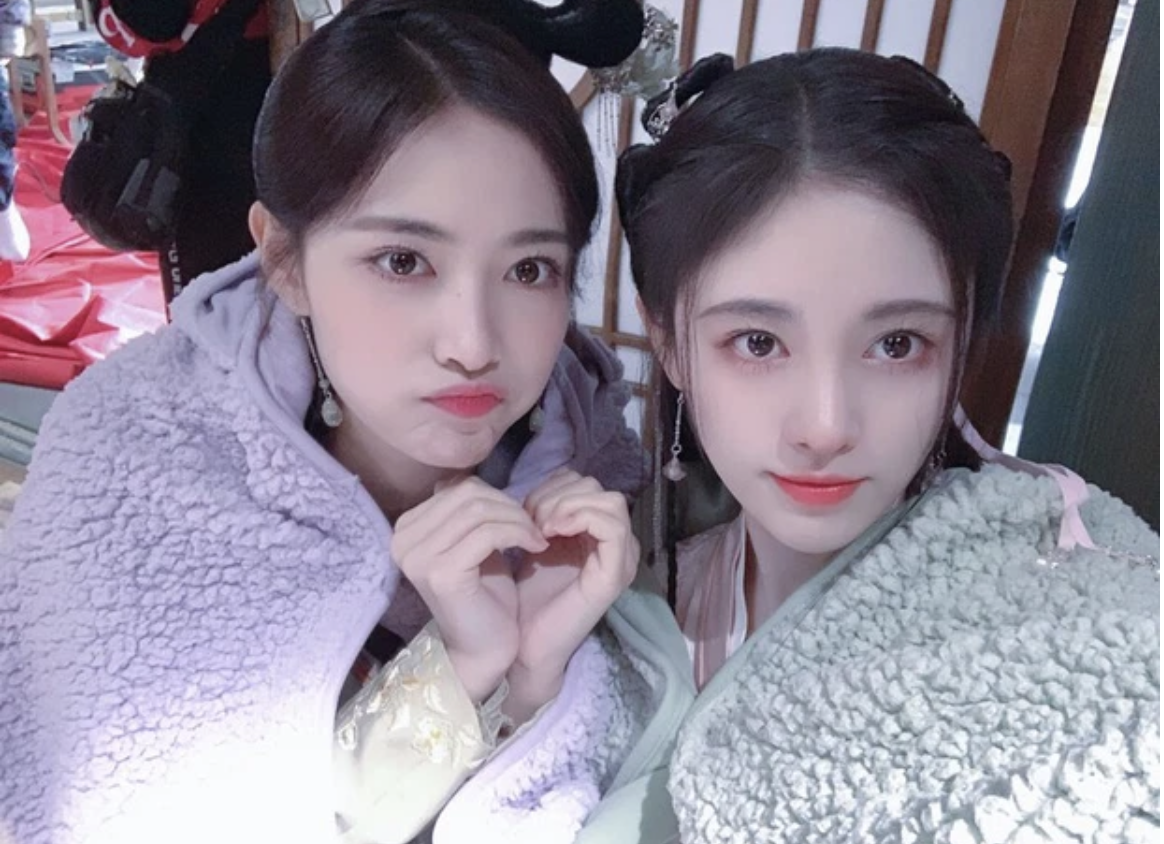 tin tuc sao hoa ngu moi nhat ngay 17 12 chi gai cuc tinh y lo nhan sac gay soc tao hinh thieu tu nhien1 tin tuc sao hoa ngu moi nhat ngay 17 12 chi gai cuc tinh y lo nhan sac gay soc tao hinh thieu tu nhien1