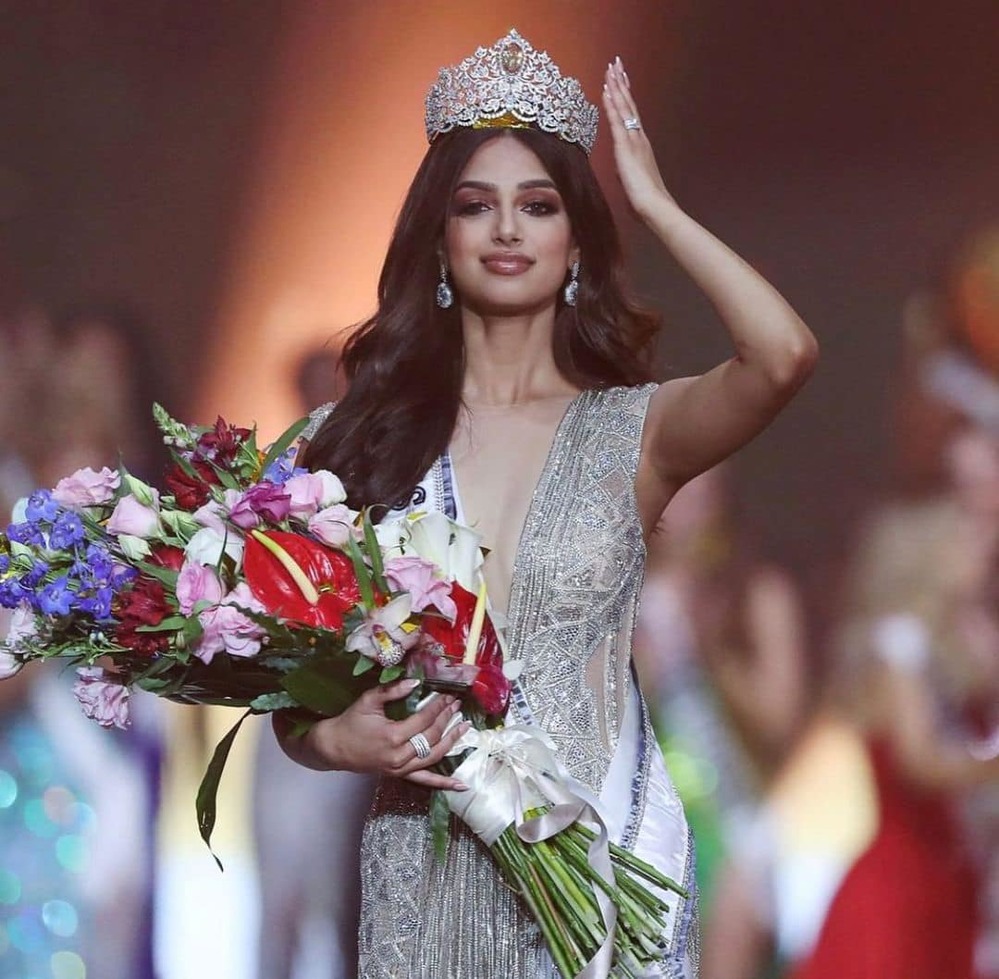 xon xao chuyen tan miss universe tu bo vuong mien sau 15 ngay dang quang su that khien ai cung bat ngo2 xon xao chuyen tan miss universe tu bo vuong mien sau 15 ngay dang quang su that khien ai cung bat ngo2