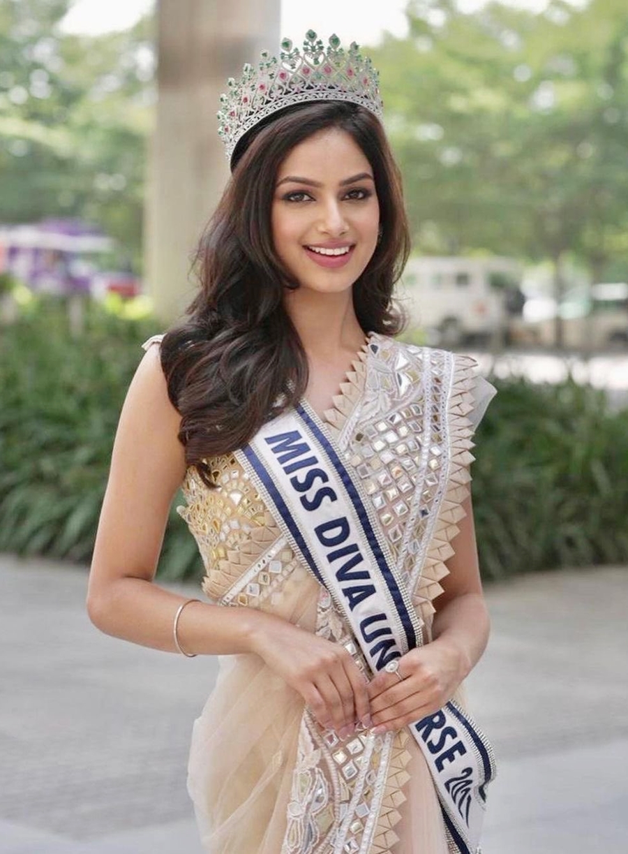 xon xao chuyen tan miss universe tu bo vuong mien sau 15 ngay dang quang su that khien ai cung bat ngo3 xon xao chuyen tan miss universe tu bo vuong mien sau 15 ngay dang quang su that khien ai cung bat ngo3