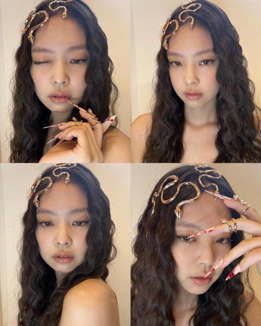 jennie blackpink voi loat kieu toc cho mat tron bau binh don gian nhung lai thanh hot trend16 jennie blackpink voi loat kieu toc cho mat tron bau binh don gian nhung lai thanh hot trend16