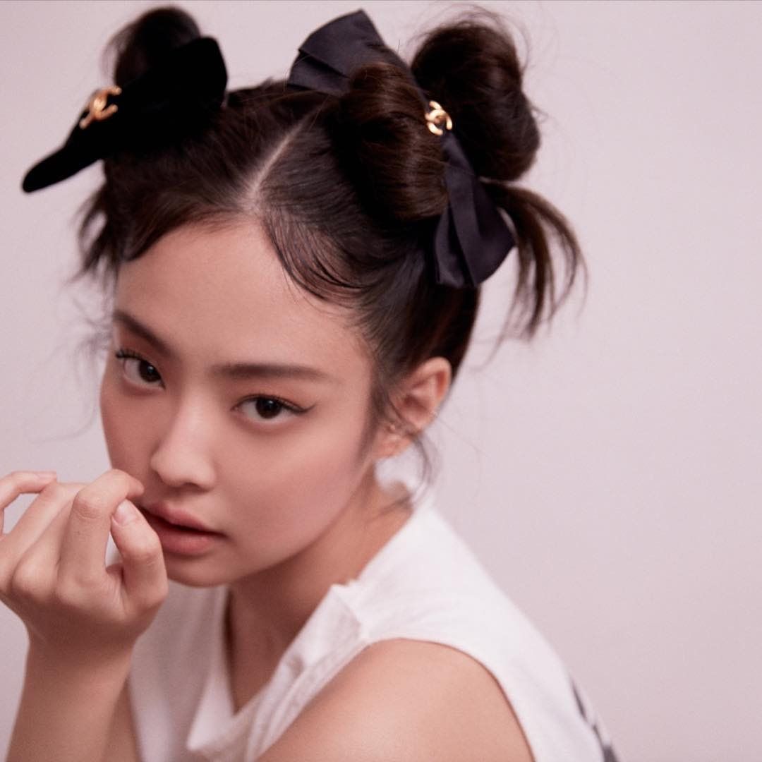 jennie blackpink voi loat kieu toc cho mat tron bau binh don gian nhung lai thanh hot trend8 jennie blackpink voi loat kieu toc cho mat tron bau binh don gian nhung lai thanh hot trend8