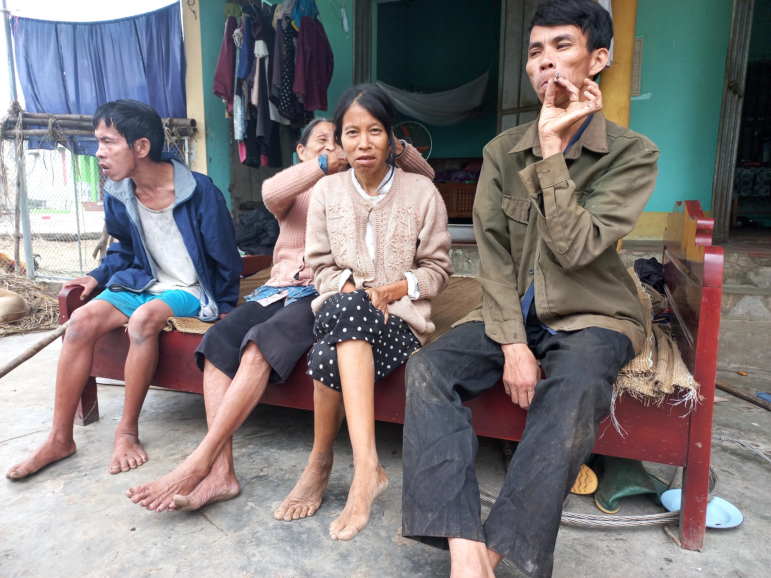 xot xa cu ba 86 tuoi mot minh com coi nuoi 4 nguoi con tat nguyen2 xot xa cu ba 86 tuoi mot minh com coi nuoi 4 nguoi con tat nguyen2