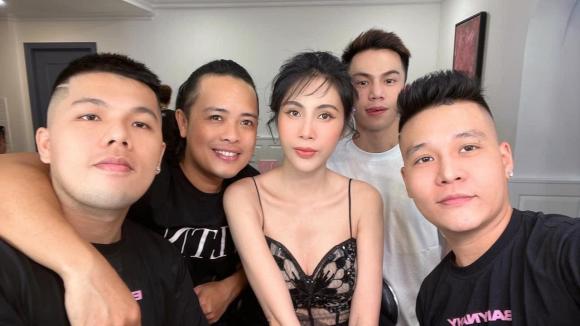 thuy tien xuat hien goi cam hau lum xum tu thien duoc du doan sap tro lai showbiz viet1 thuy tien xuat hien goi cam hau lum xum tu thien duoc du doan sap tro lai showbiz viet1