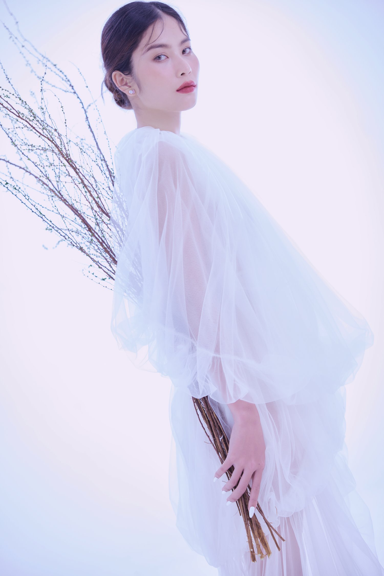 nguoi dep le nam hoa than thanh thien nga trang long lay1