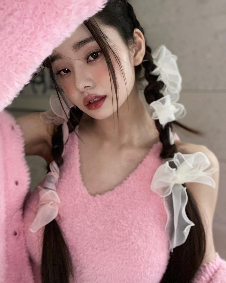 diem chung dat gia cua jennie blackpink va song ji a dia nguc doc than khien ai cung me man7 diem chung dat gia cua jennie blackpink va song ji a dia nguc doc than khien ai cung me man7