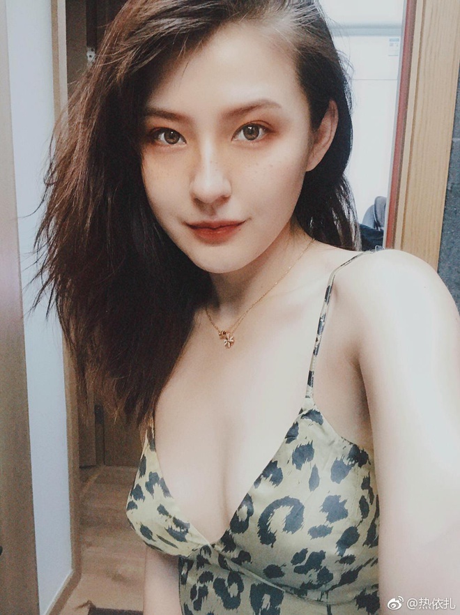 tan tu dai thanh y man anh hoa ngu my nhan u40 van quyen ru nguoi dep tan cuong tung bi nem da thoi trang10 tan tu dai thanh y man anh hoa ngu my nhan u40 van quyen ru nguoi dep tan cuong tung bi nem da thoi trang10