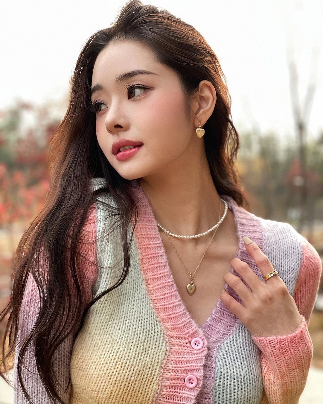song ji a dia nguc doc than thua nhan mac hang fake minh chung ro rang khi so sanh voi jennie blackpink11 song ji a dia nguc doc than thua nhan mac hang fake minh chung ro rang khi so sanh voi jennie blackpink11