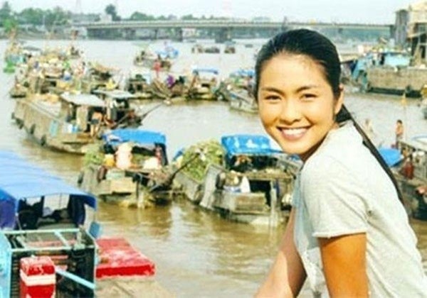 my nu tuoi dan tang thanh ha xung danh ngoc nu showbiz viet cuoc song vien man ben chong dai gia6