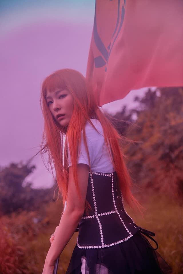 cac ngoi sao k pop toa sang voi toc cam ca tinh nu hoang goi cam huyna ghi diem tuyet doi6 cac ngoi sao k pop toa sang voi toc cam ca tinh nu hoang goi cam huyna ghi diem tuyet doi6