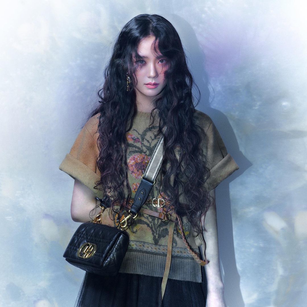 hanh trinh bien hoa phong cach cua jisoo blackpink tu nhat nhoa den vien ngoc toa sang8 hanh trinh bien hoa phong cach cua jisoo blackpink tu nhat nhoa den vien ngoc toa sang8