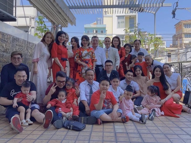 diep lam anh don tet ben me chong cu hau ly hon thieu gia duc pham vang mat2 copy diep lam anh don tet ben me chong cu hau ly hon thieu gia duc pham vang mat2 copy