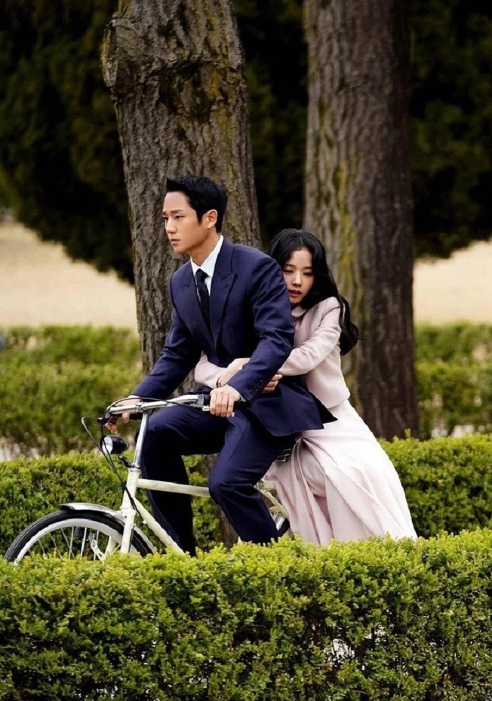 jung hae in bat ngo xoa anh voi jisoo blackpink fan nghi ngo nguyen nhan lien quan den snowdrop2 jung hae in bat ngo xoa anh voi jisoo blackpink fan nghi ngo nguyen nhan lien quan den snowdrop2