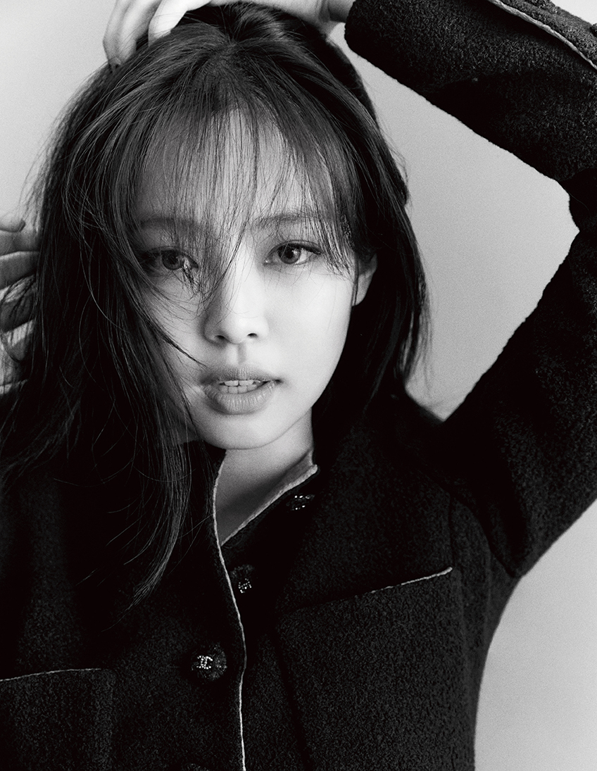 muc cat xe quang cao cao ngat nguong cua jennie va lisa blackpink2 muc cat xe quang cao cao ngat nguong cua jennie va lisa blackpink2