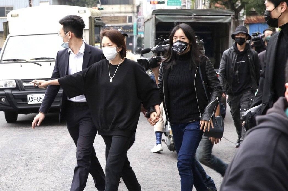 tin tuc sao hoa ngu moi nhat ngay 11 2 2022 angela baby gay sot voi tao hinh nu sinh4 tin tuc sao hoa ngu moi nhat ngay 11 2 2022 angela baby gay sot voi tao hinh nu sinh4