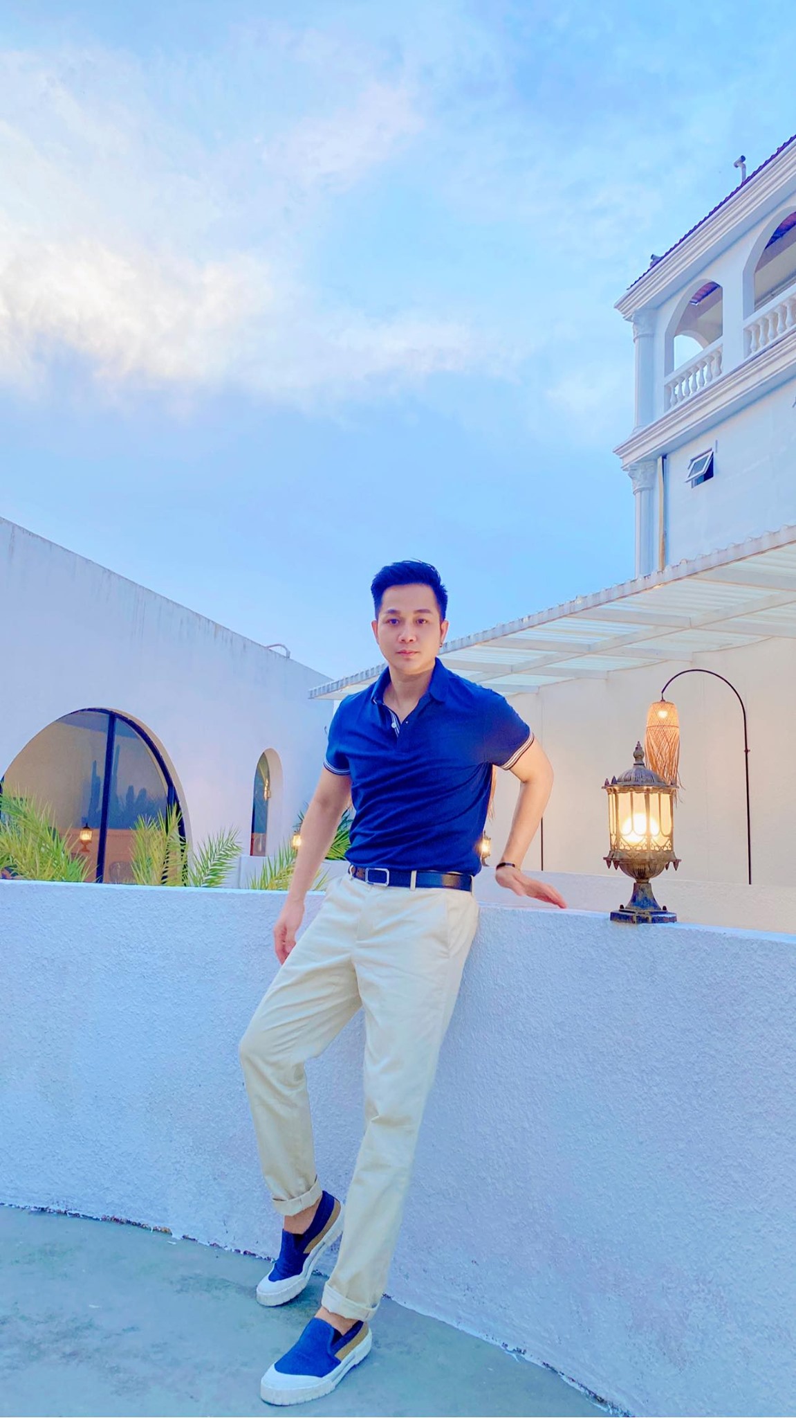 hau 2 lan mac covid 19 quach tuan du bi suy yeu suc khoe ro ret3