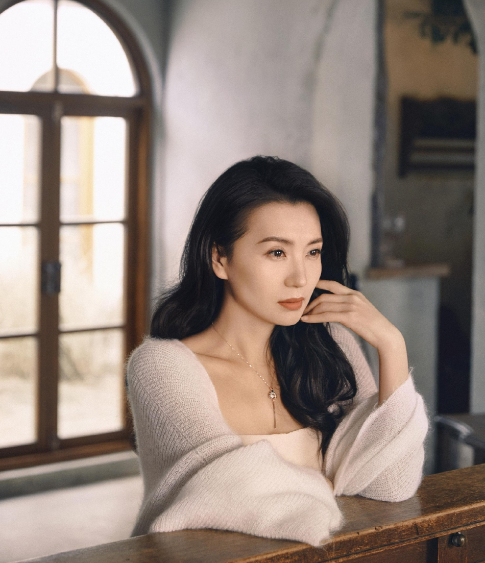 ngam nhan sac khong ti vet cua dien vien nhu y cat tuong xung danh my nhan van nguoi me2 ngam nhan sac khong ti vet cua dien vien nhu y cat tuong xung danh my nhan van nguoi me2