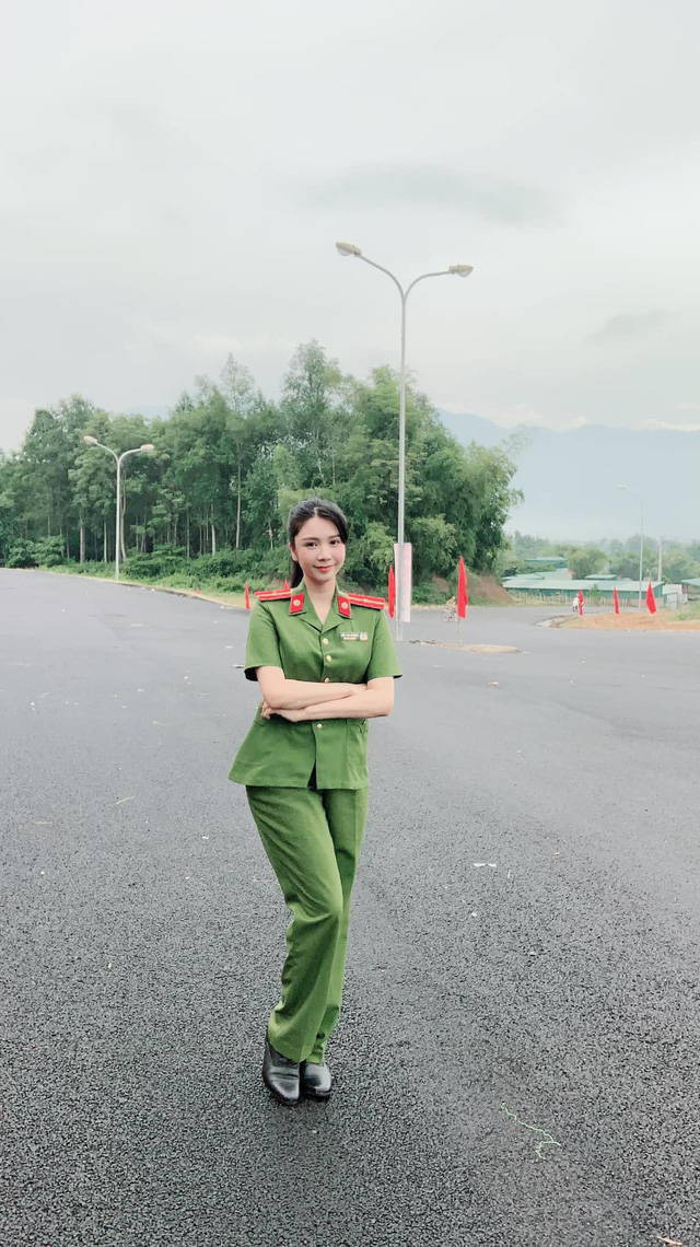 thanh bi thoat mac gai hu hoa than vao vai thieu uy xinh dep trong bao ngam7 thanh bi thoat mac gai hu hoa than vao vai thieu uy xinh dep trong bao ngam7