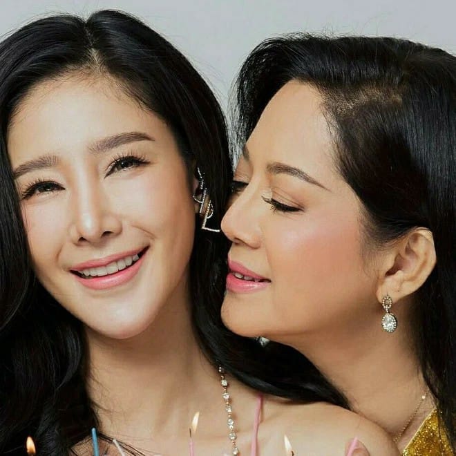 me dien vien chiec la cuon bay gay that vong khi nhan gan 21 ty dong tien boi thuong2 me dien vien chiec la cuon bay gay that vong khi nhan gan 21 ty dong tien boi thuong2