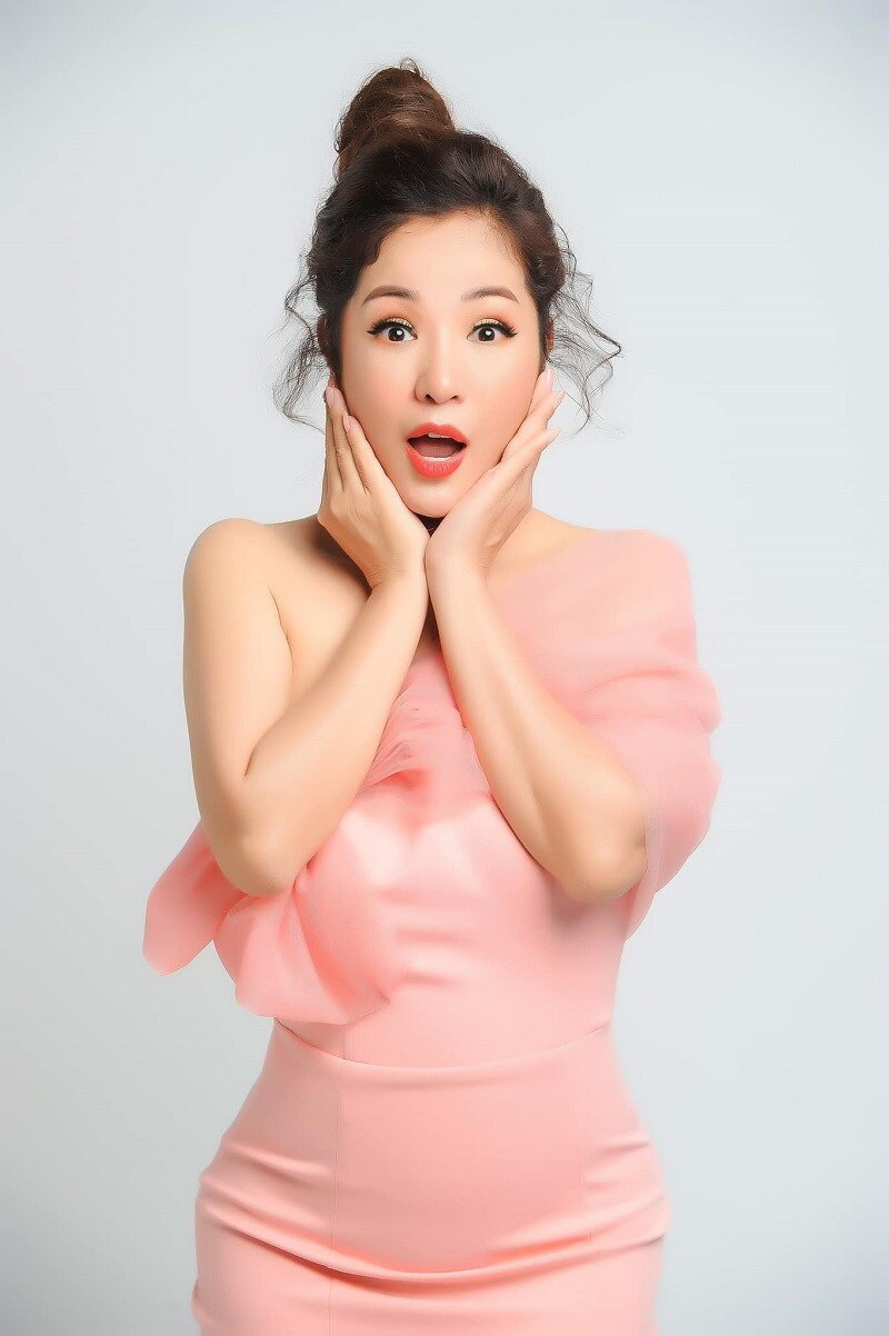 nghe si thuy nga lan dau len tieng vu bi canh sat my ap toi nha2 nghe si thuy nga lan dau len tieng vu bi canh sat my ap toi nha2