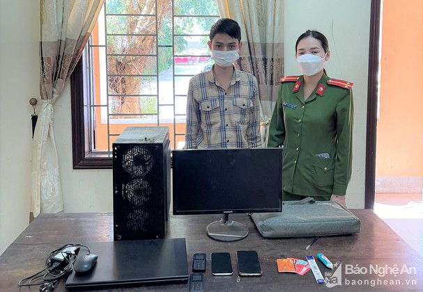 tin tuc phap luat ngay 26 3 2022 phe chuan khoi to 4 doi tuong hiep dam nu cong nhan3 tin tuc phap luat ngay 26 3 2022 phe chuan khoi to 4 doi tuong hiep dam nu cong nhan3