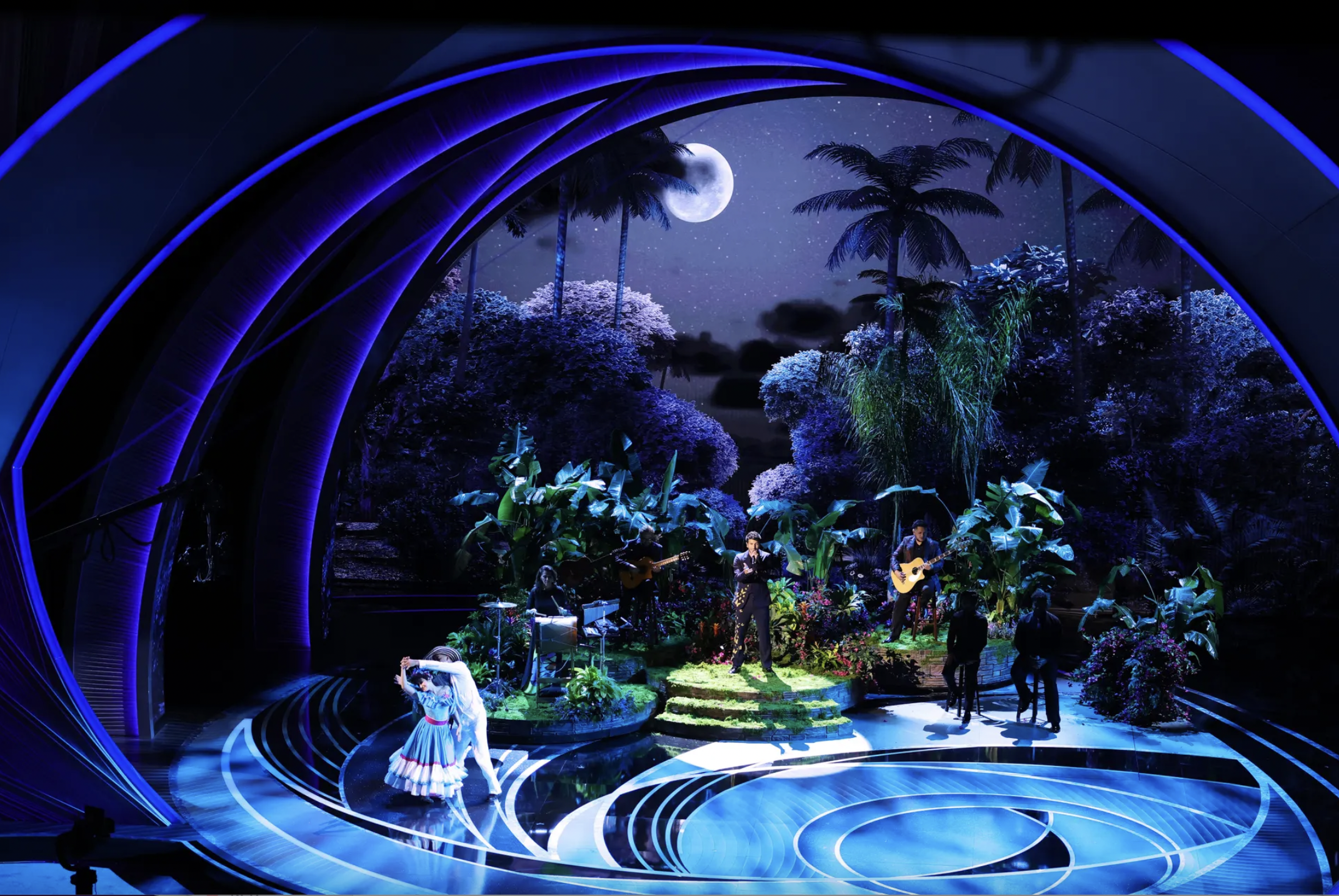 nhung khoanh khac an tuong tai le trao giai oscar 2022 14