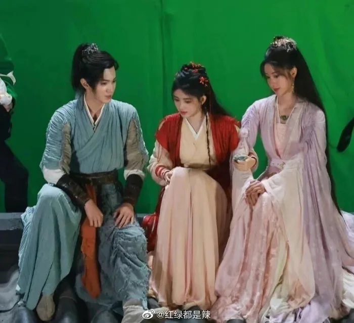 tin tuc sao hoa ngu moi nhat ngay 2 4 2022 huynh hieu minh rut von khoi cong ty cua angelababy3 copy tin tuc sao hoa ngu moi nhat ngay 2 4 2022 huynh hieu minh rut von khoi cong ty cua angelababy3 copy