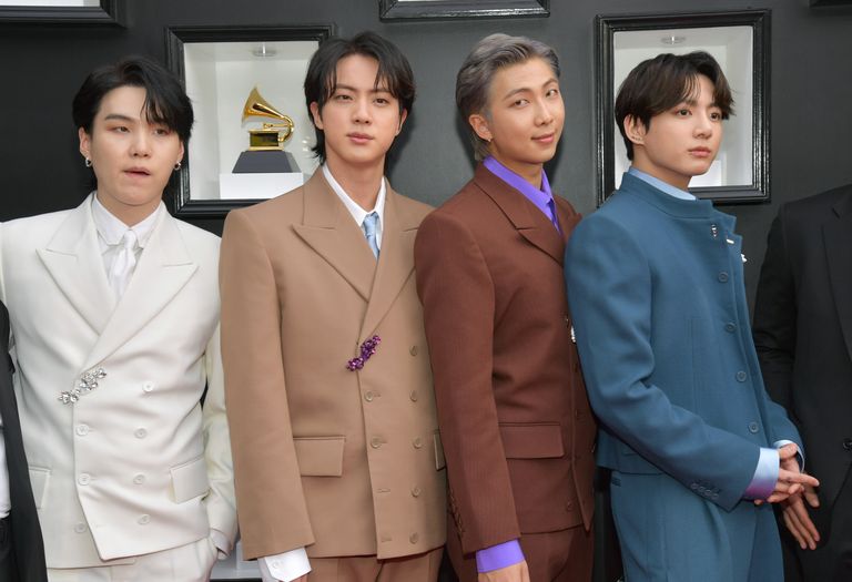 jungkook khoi covid 19 len do cung bts tham du le trao giai grammy 2022 5 jungkook khoi covid 19 len do cung bts tham du le trao giai grammy 2022 5