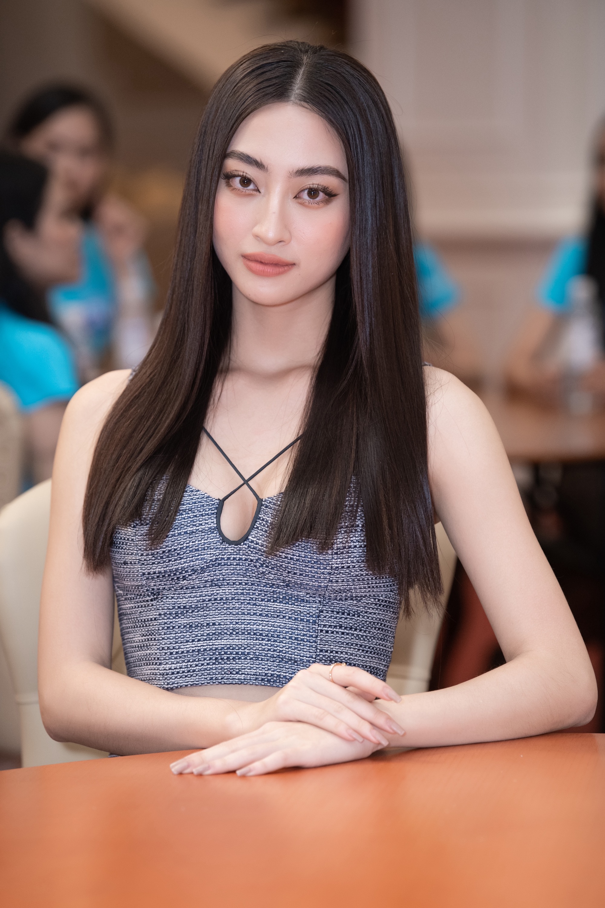 thi sinh miss world vietnam 2022 va dan hau khong kim duoc nuoc mat trong buoi training catwalk dau tien5 thi sinh miss world vietnam 2022 va dan hau khong kim duoc nuoc mat trong buoi training catwalk dau tien5
