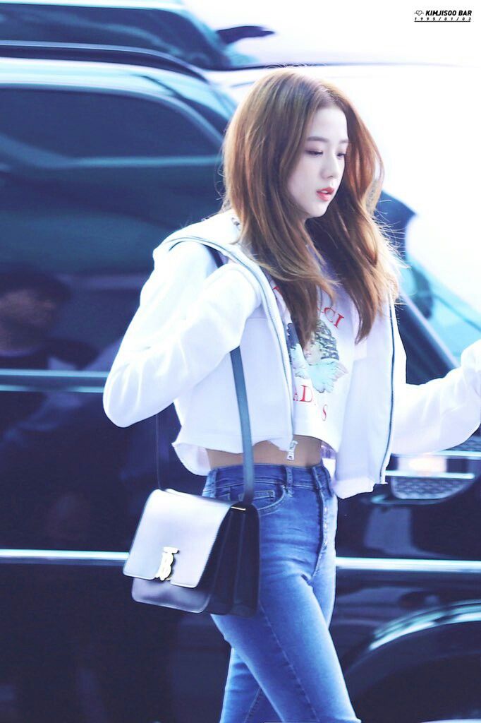 jisoo blackpink hoi ngo dan sao snowdrop nhan sac doi thuong khien ai cung bat ngo6 jisoo blackpink hoi ngo dan sao snowdrop nhan sac doi thuong khien ai cung bat ngo6