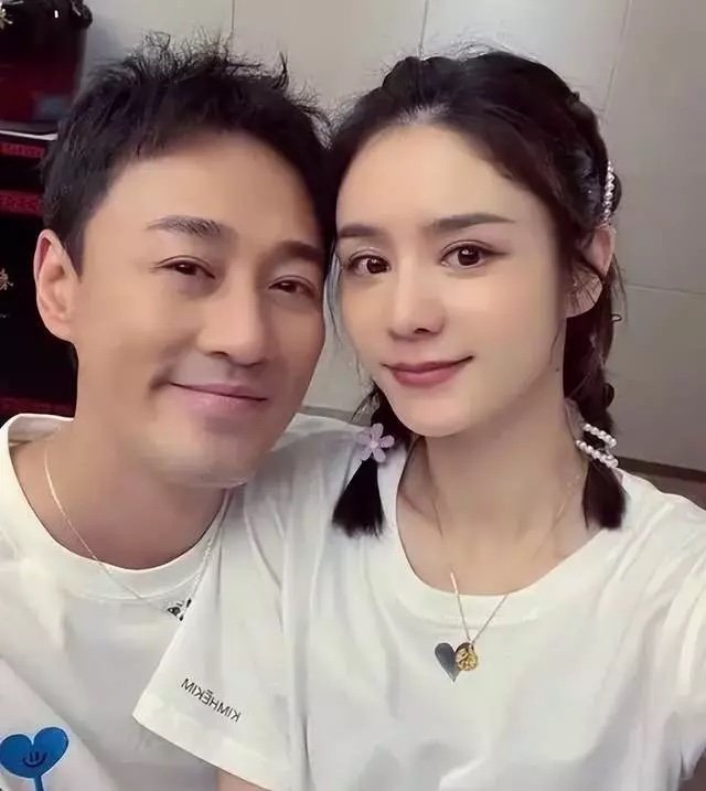 tin tuc sao hoa ngu moi nhat ngay 10 4 2022 ro tin tieu chien nen duyen voi mao hieu dong trong phim moi4 copy tin tuc sao hoa ngu moi nhat ngay 10 4 2022 ro tin tieu chien nen duyen voi mao hieu dong trong phim moi4 copy