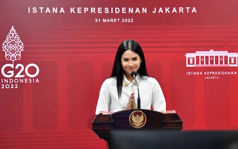 nhan sac nu ca si 27 tuoi duoc bo nhiem lam phat ngon vien g20 4 copy 2 nhan sac nu ca si 27 tuoi duoc bo nhiem lam phat ngon vien g20 4 copy 2