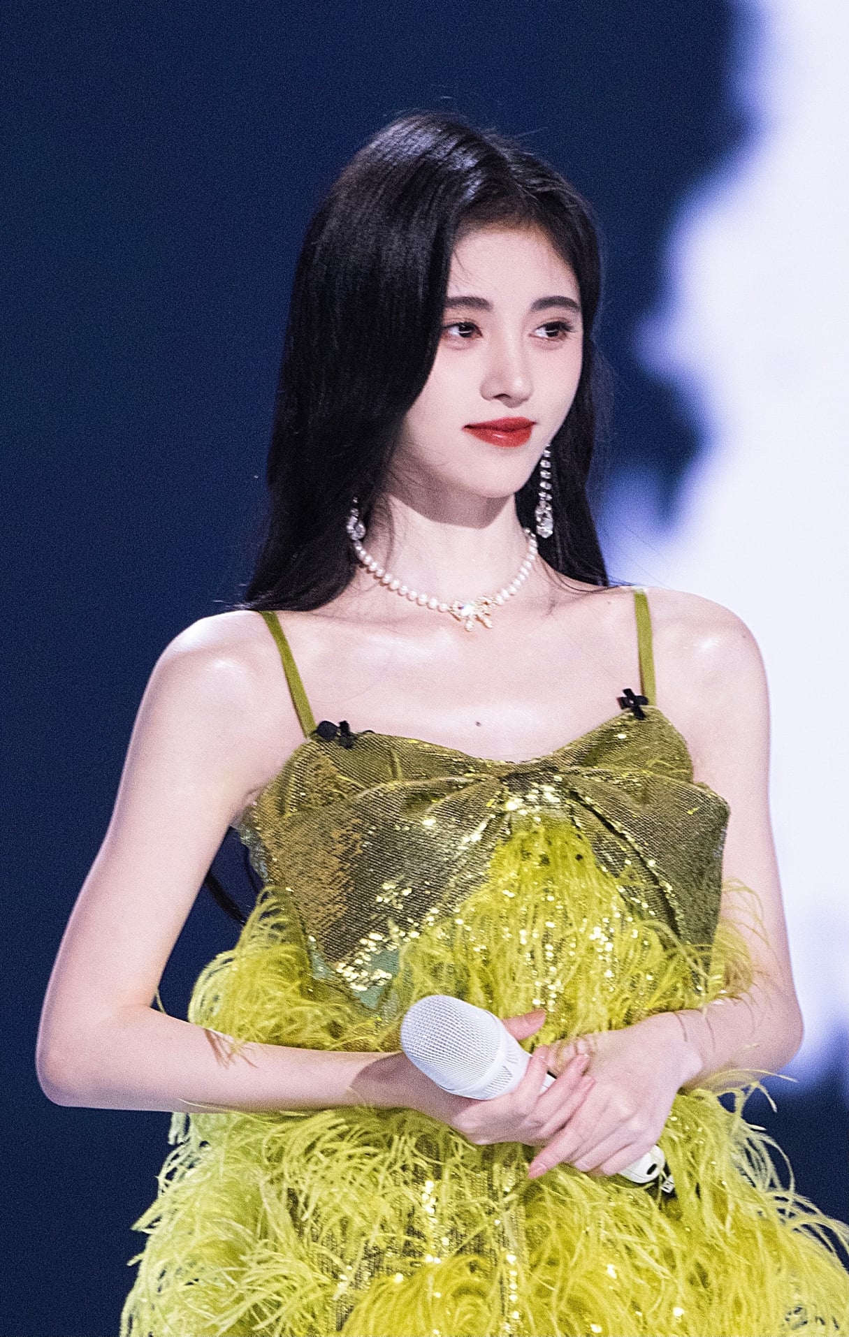 so huu chia khoa co the dat gia cuc tinh y dep bat chap trong moi khung hinh so huu chia khoa co the dat gia cuc tinh y dep bat chap trong moi khung hinh