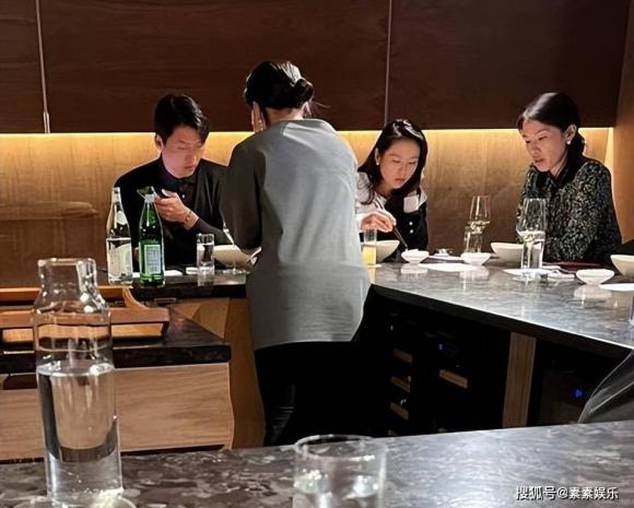 fan chup trom khoanh khac hyun bin son ye jin xem bong ro tai my5