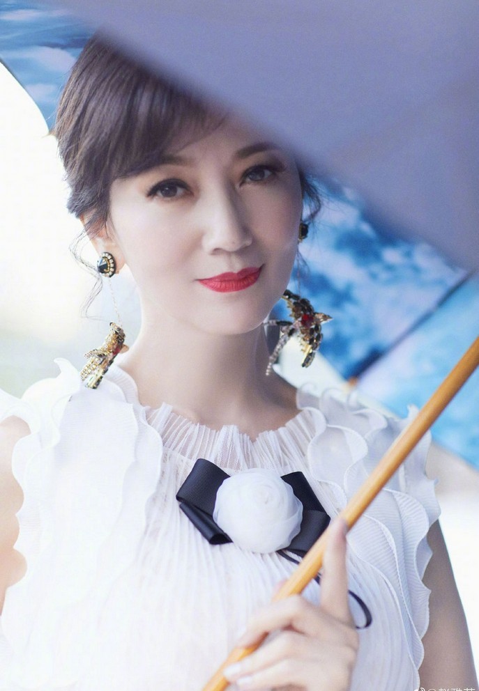 nhan sac quan am dep nhat man anh u70 khien nhieu nguoi ngo ngang2 nhan sac quan am dep nhat man anh u70 khien nhieu nguoi ngo ngang2