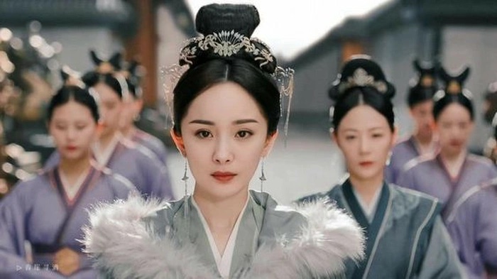 tin tuc sao hoa ngu moi nhat ngay 2 5 2022 dao dien thien long bat bo ngat xiu vo tu choi dua di cap cuu4 copy