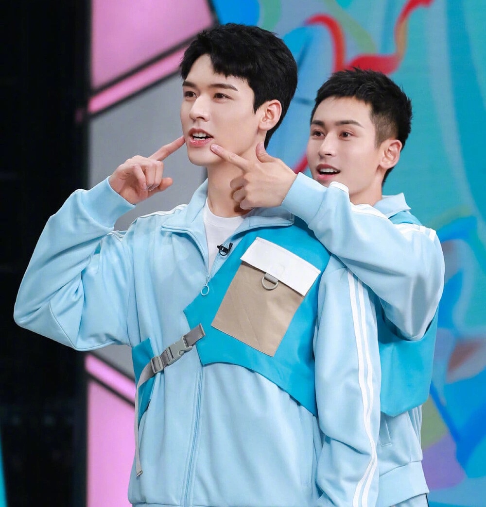 truong triet han dang video an y bi cung tuan choi xau dung ngay ky niem son ha lenh3 copy