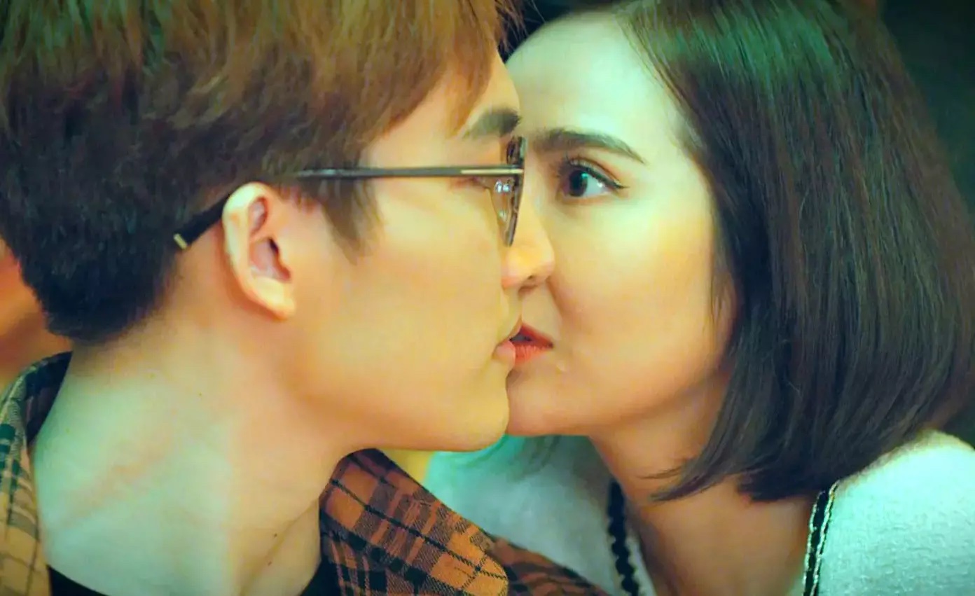 thuong ngay nang ve phan minh huyen tiet lo ve nu hon voi dinh tu lo dien an y bi hieu lam2 copy thuong ngay nang ve phan minh huyen tiet lo ve nu hon voi dinh tu lo dien an y bi hieu lam2 copy