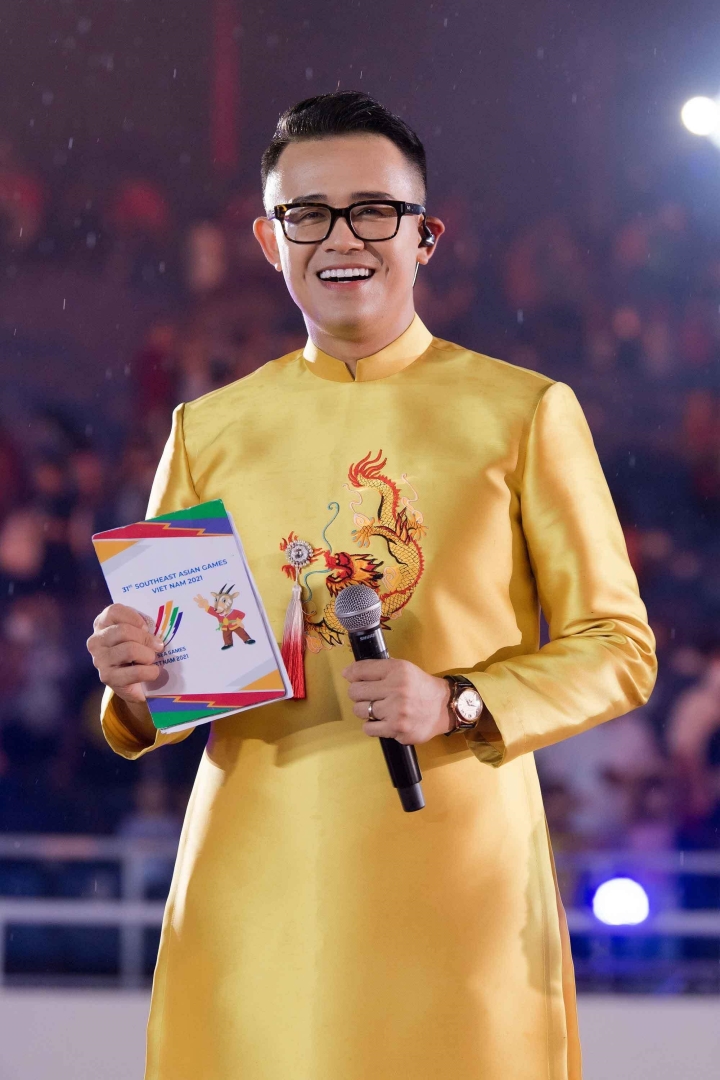 mc duc bao gay an tuong voi tiet muc chao bang 11 thu tieng tai sea games 31 2 mc duc bao gay an tuong voi tiet muc chao bang 11 thu tieng tai sea games 31 2