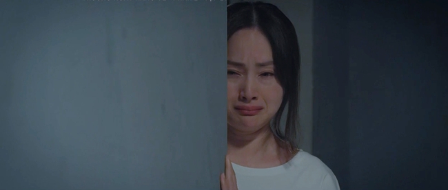 thuong ngay nang ve nghi van khanh co soai ca theo duoi hau ly hon duc4 thuong ngay nang ve nghi van khanh co soai ca theo duoi hau ly hon duc4