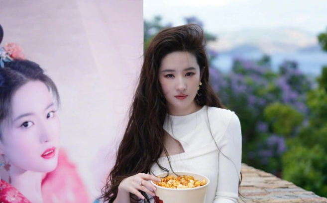 luu diec phi dang anh quang ba mong hoa luc dien vay bo sat khoe body nuot na51 luu diec phi dang anh quang ba mong hoa luc dien vay bo sat khoe body nuot na51