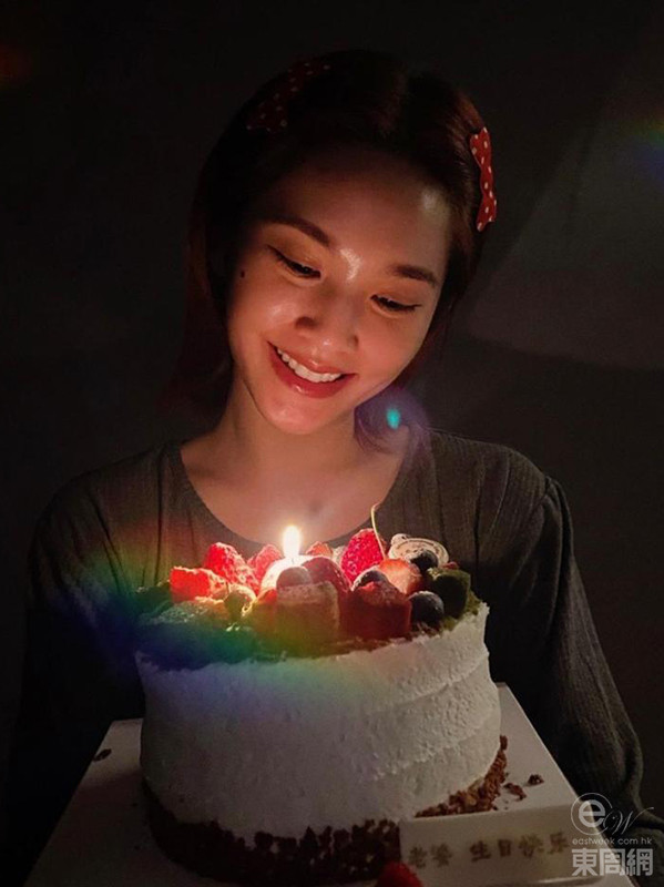 tin tuc sao hoa ngu moi nhat ngay 7 6 2022 thu nhap khung cua duong mich trong 2 nam2 tin tuc sao hoa ngu moi nhat ngay 7 6 2022 thu nhap khung cua duong mich trong 2 nam2