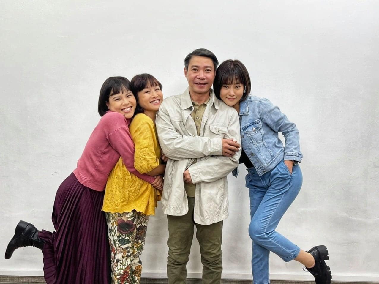 anh tuyet huong vi tinh than ngung dung mang xa hoi co bieu hien tram cam2 anh tuyet huong vi tinh than ngung dung mang xa hoi co bieu hien tram cam2