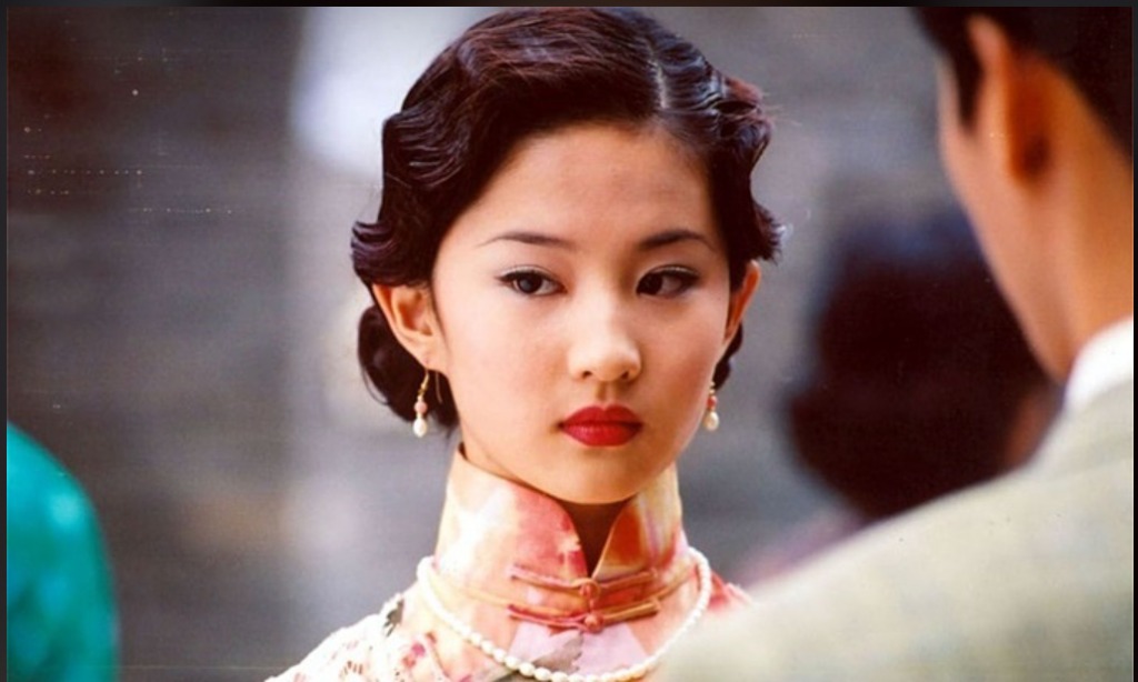 my nu co trang luu diec phi va nhung tao hinh dep nuc no4