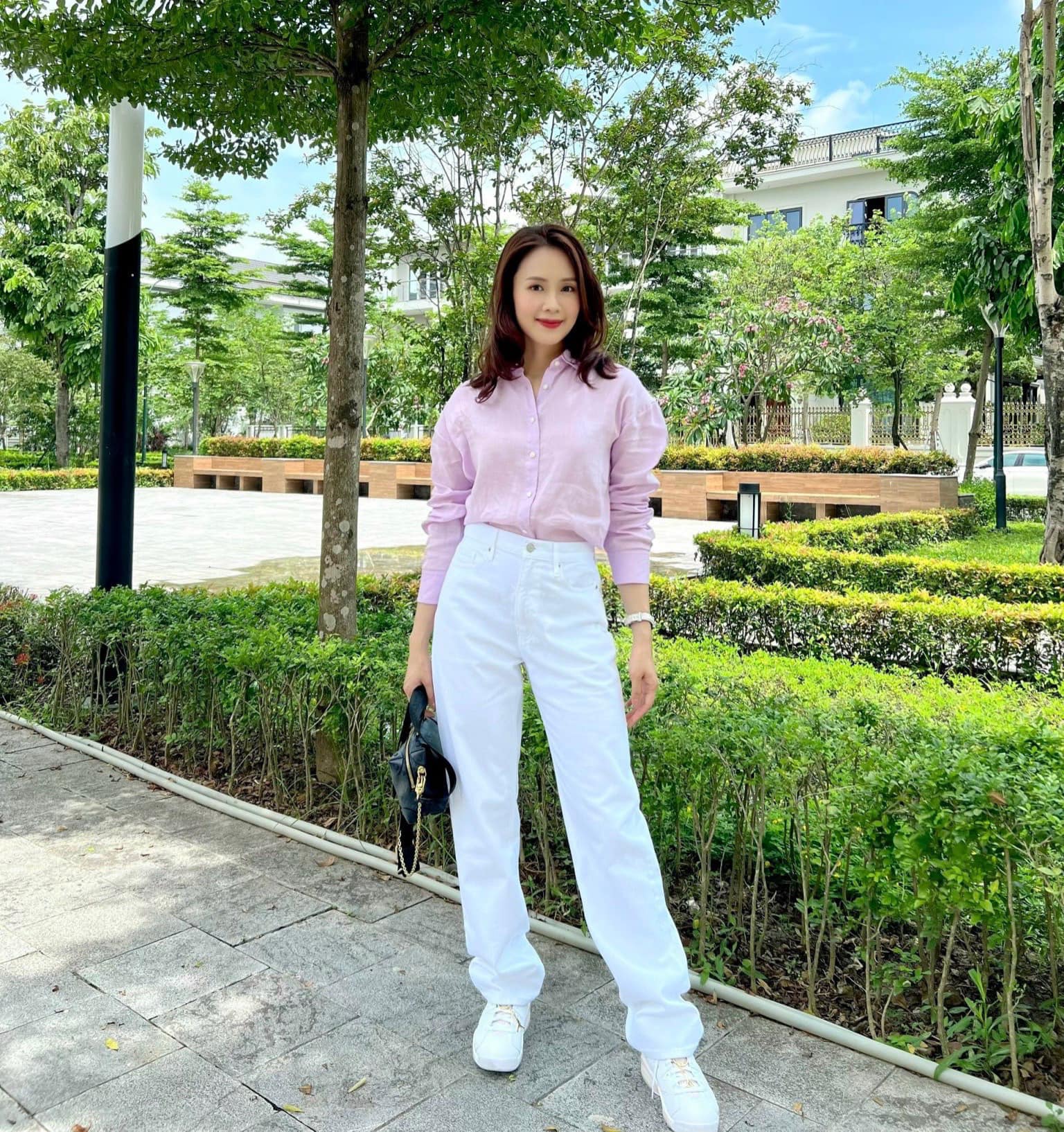 hong diem khoe anh toc dai duoc du doan nen doi voi viet anh trong phim moi1 copy hong diem khoe anh toc dai duoc du doan nen doi voi viet anh trong phim moi1 copy