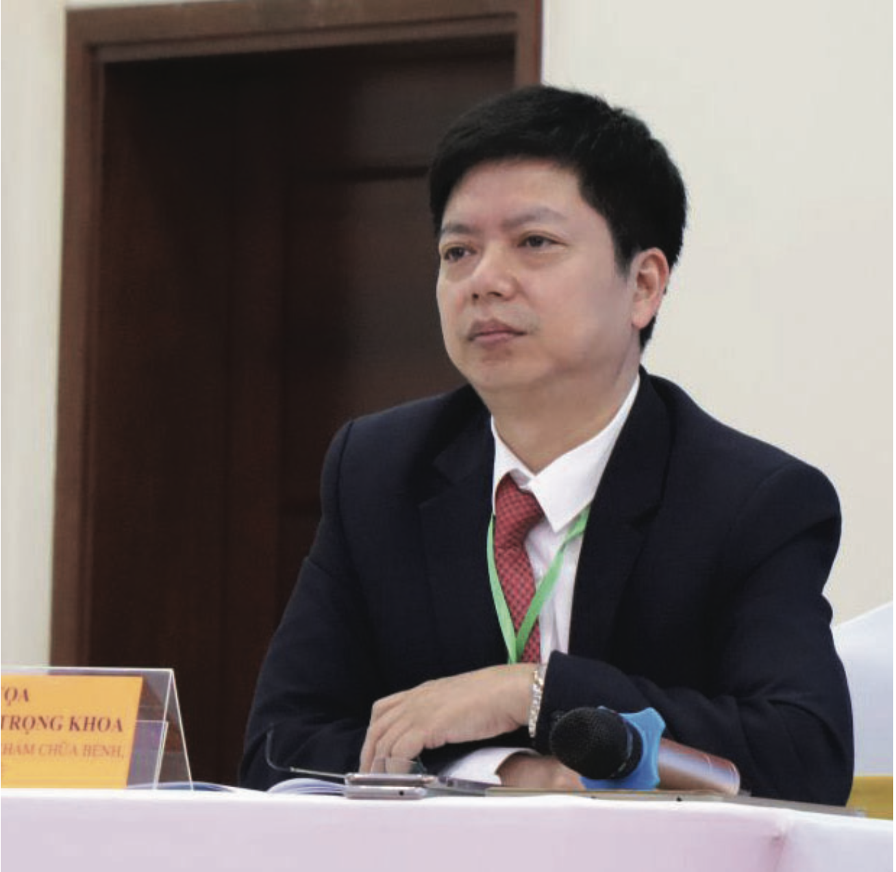 phong vien bao chi xung phong vao diem nong1 phong vien bao chi xung phong vao diem nong1