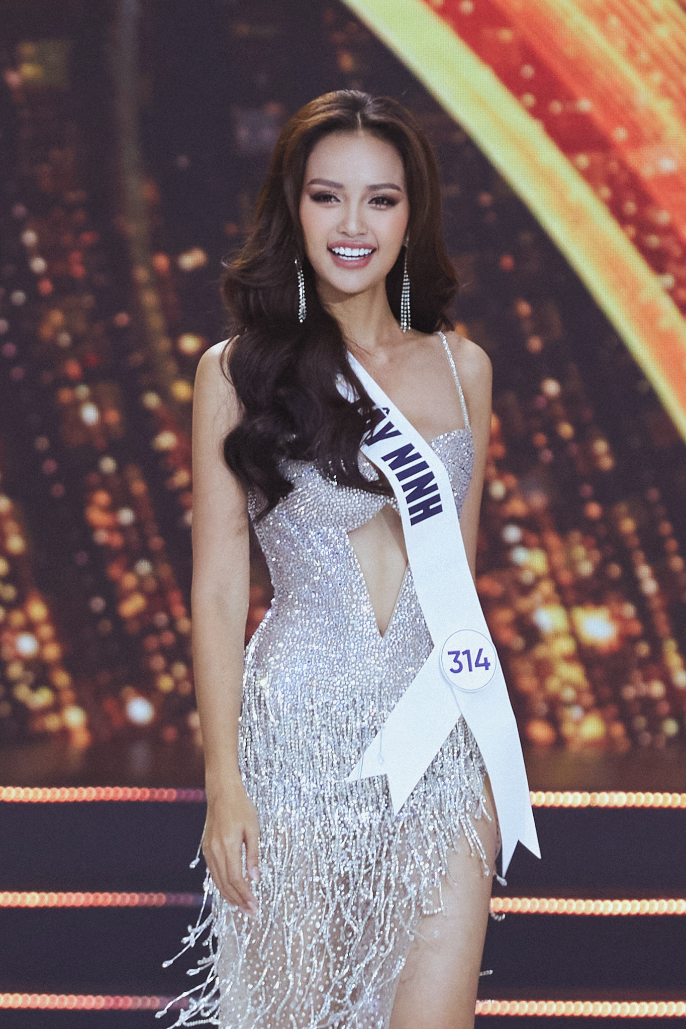 nguyen thi ngoc chau dang quang hoa hau hoan vu viet nam 2022 nguyen thi ngoc chau dang quang hoa hau hoan vu viet nam 2022