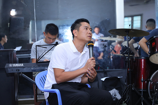 ho hoai anh su nghiep sang tac nguong mo nha san xuat am nhac hang dau showbiz viet6 ho hoai anh su nghiep sang tac nguong mo nha san xuat am nhac hang dau showbiz viet6