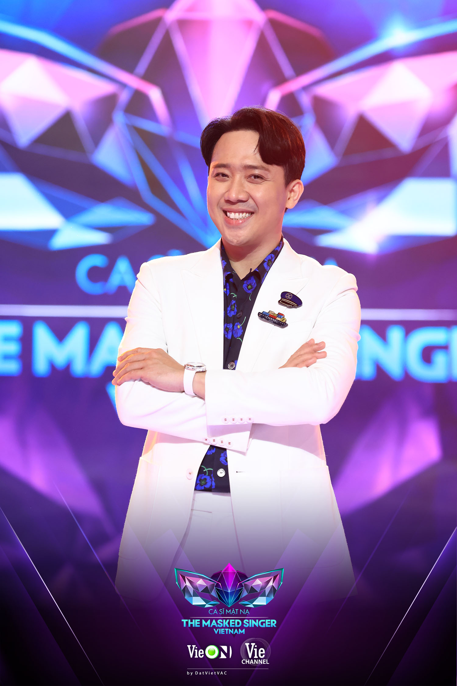 tran thanh bat ngo ngoi ghe co van chuong trinh the masked singer vietnam ca si mat na2